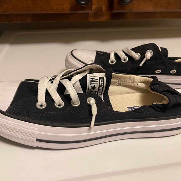 Converse Shoes - Converse slip on black low-top Size 8